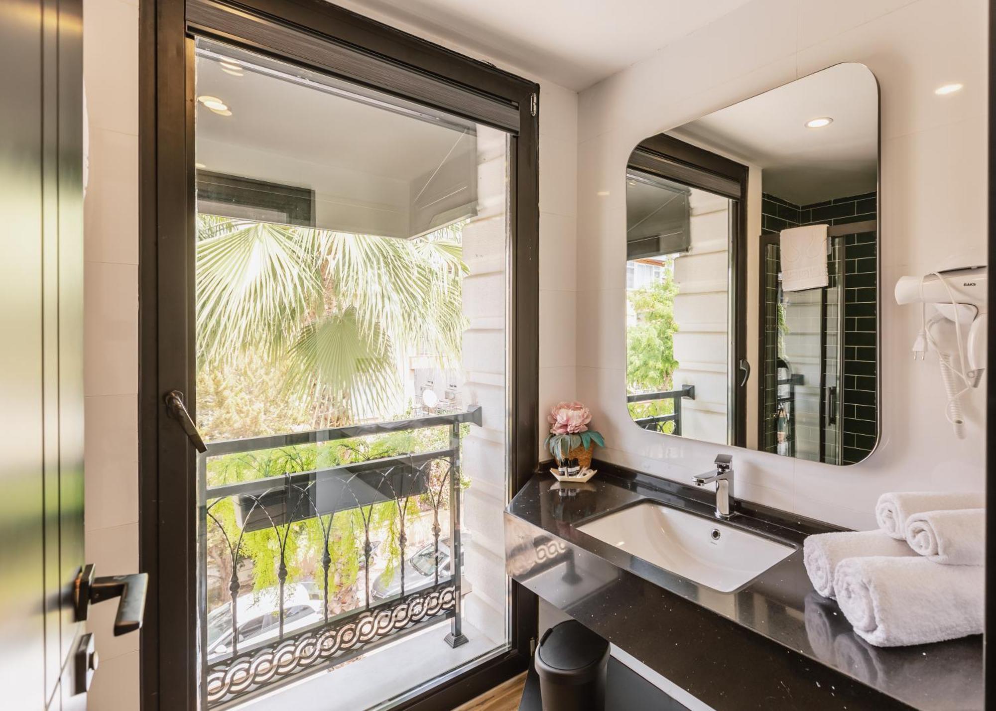 Ella Suites Hotel Antalya Eksteriør billede